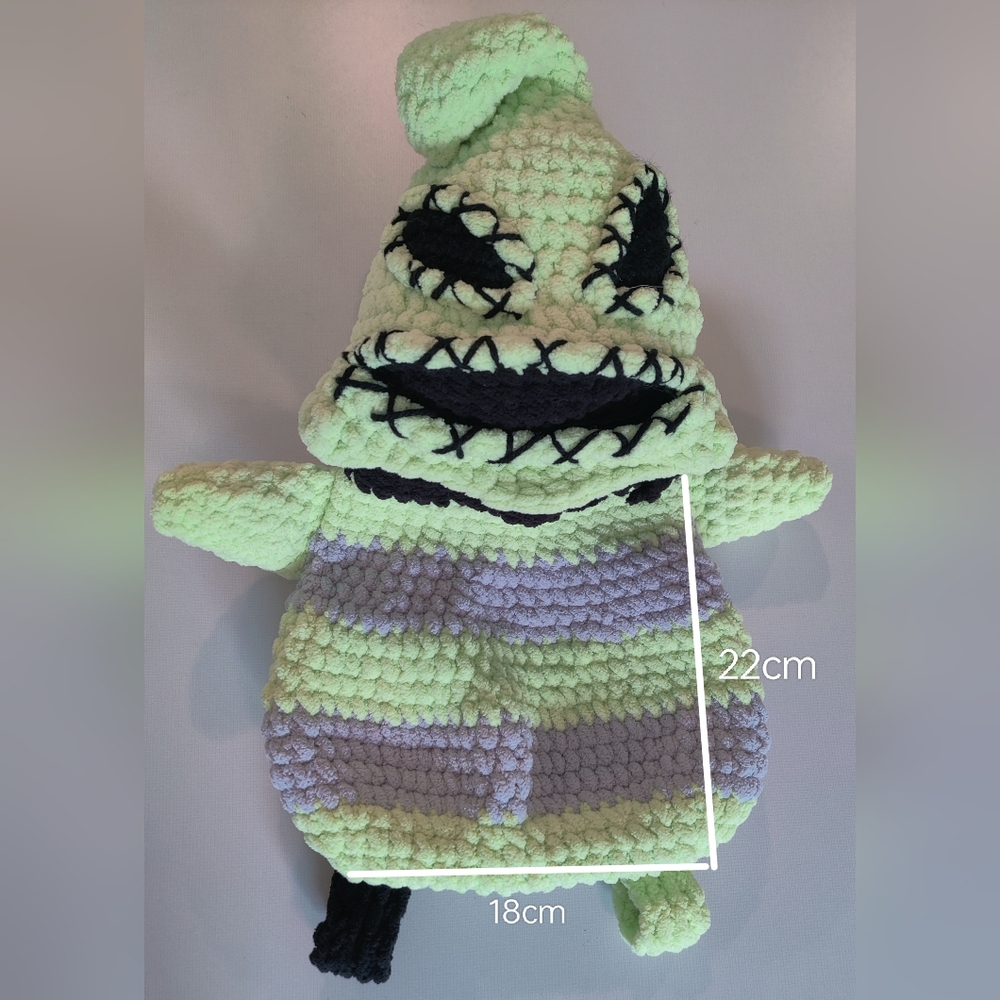 Crochet Bug Monster Backpack - Picture 4 of 4